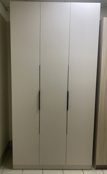 Шкаф распашной 3-х София(высокий!) в Нерюнгри - mebel154.com